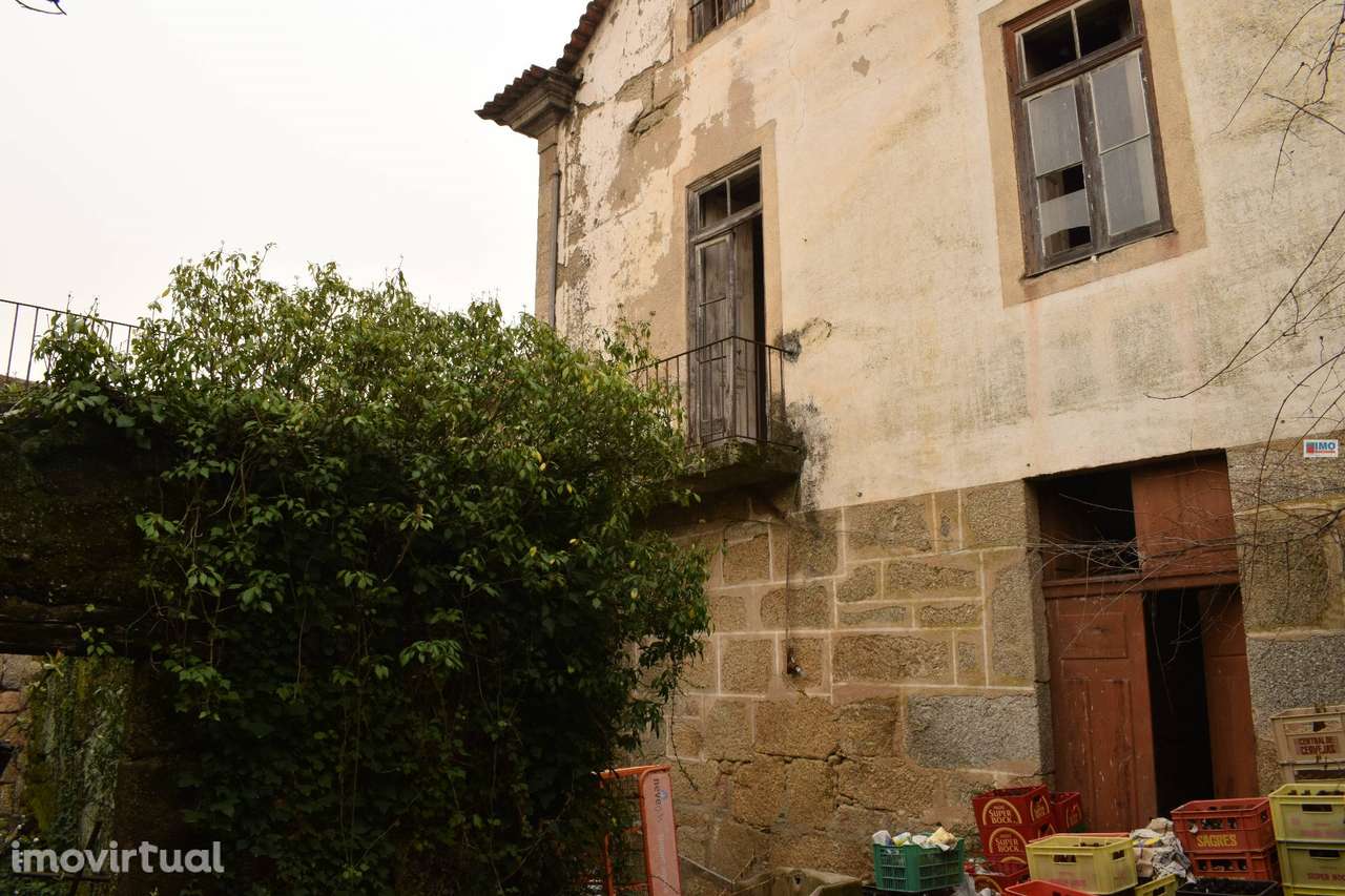 Moradia p/ Recuperar - Centro do Teixoso - Grande imagem: 3/9