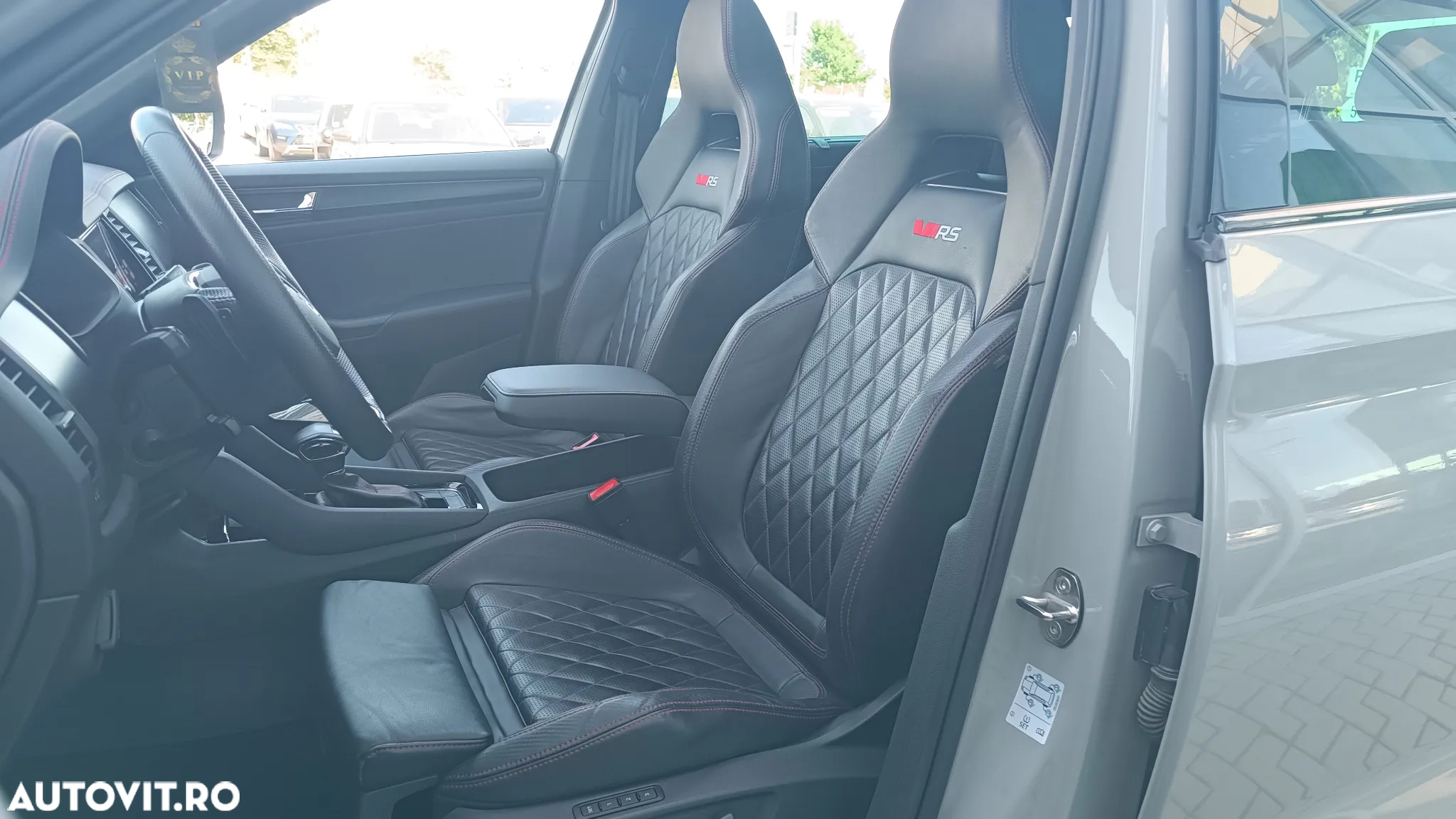 Skoda Kodiaq 2.0 TSI 4X4 DSG RS - 13