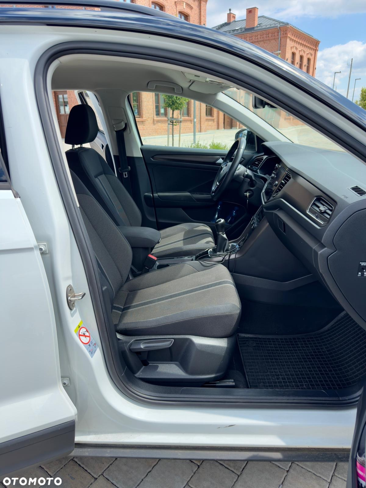 Volkswagen T-Roc 1.5 TSI ACT Advance - 14
