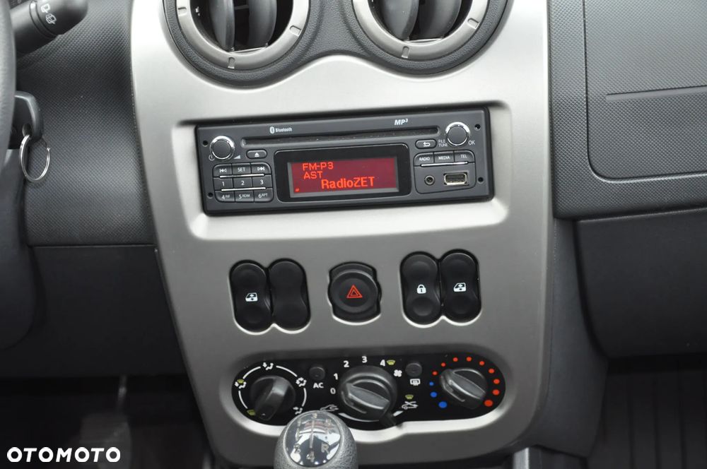 Dacia Sandero Stepway 1.6 - 31