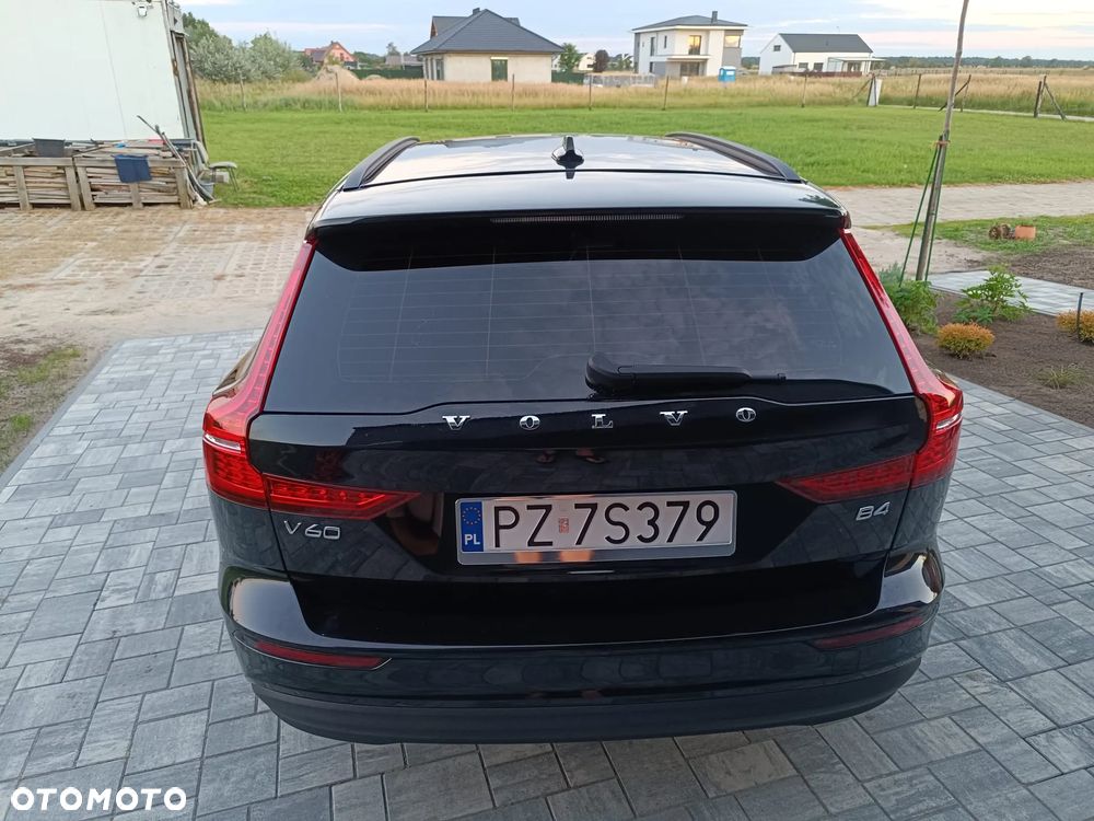 Volvo V60 B4 D Plus Dark - 17