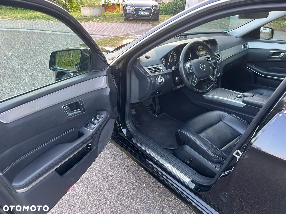 Mercedes-Benz Klasa E 200 BlueTEC 7G-TRONIC Edition - 9
