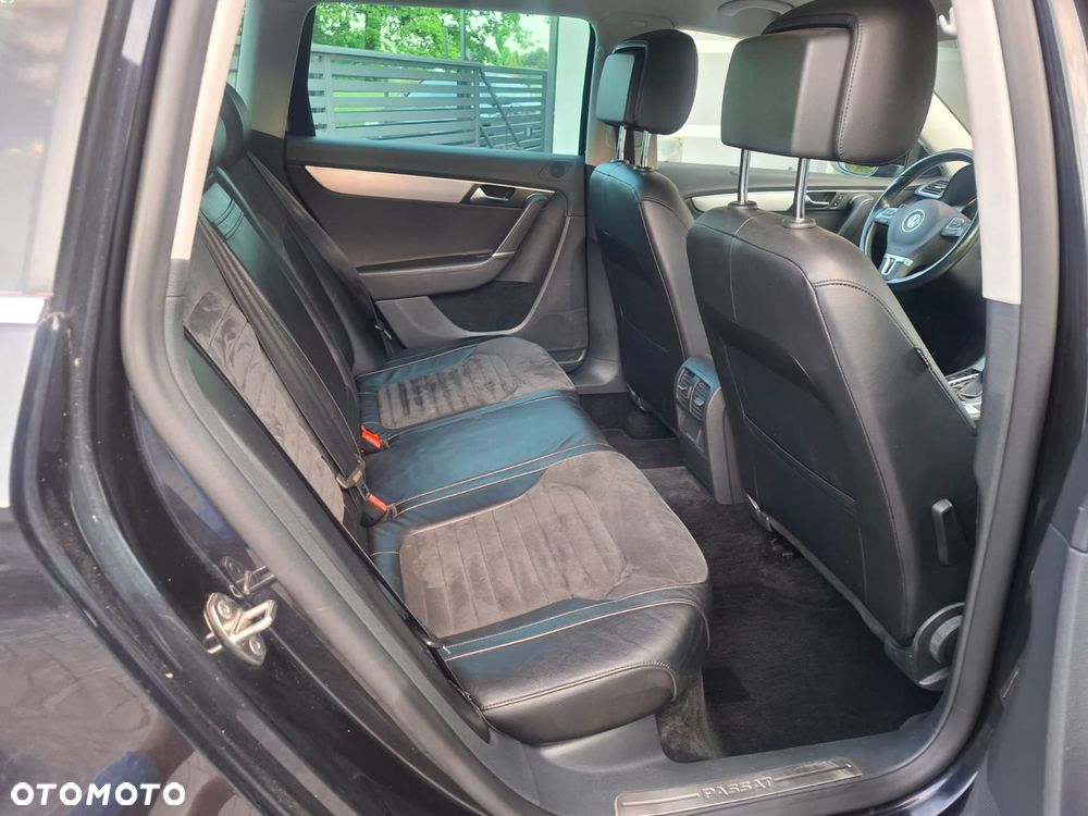 Volkswagen Passat 1.4 TSI DSG BlueMotion Technology Highline - 12