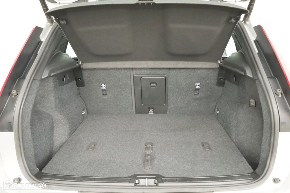 Volvo XC 40 1.5 T2 Core Auto - 23