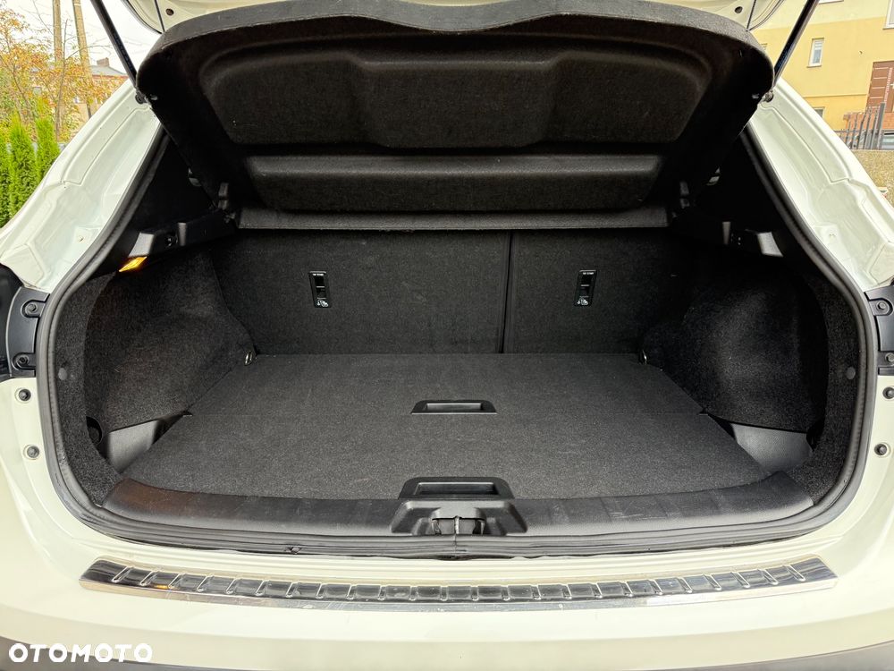Nissan Qashqai 1.6 DIG-T N-Connecta - 22