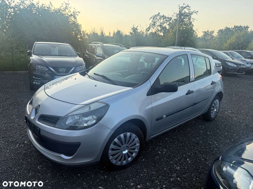 Renault Clio - 3