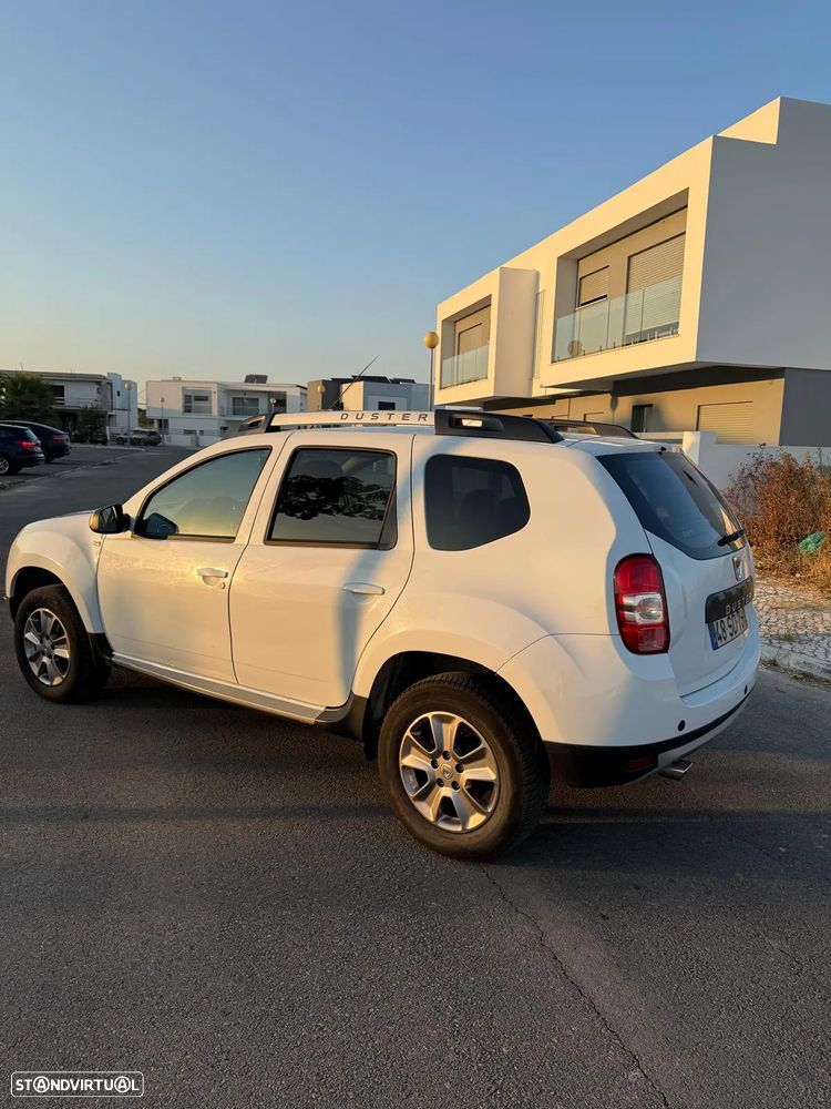 Dacia Duster 1.5 dCi Tour 4WD - 3