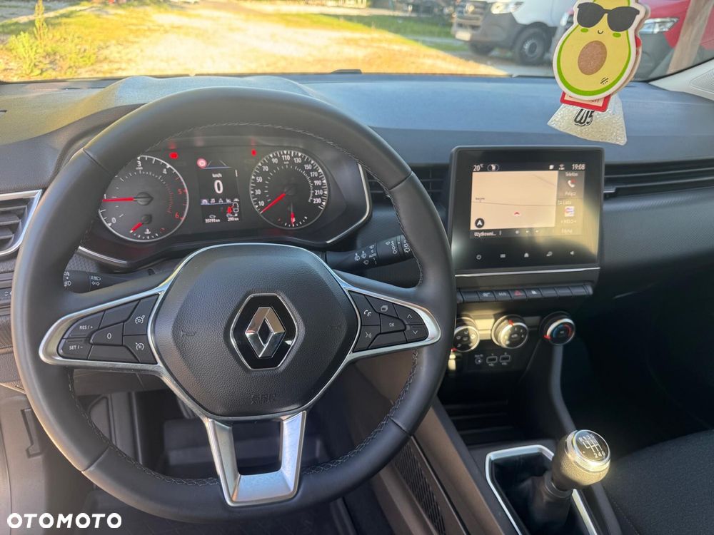 Renault Clio - 7