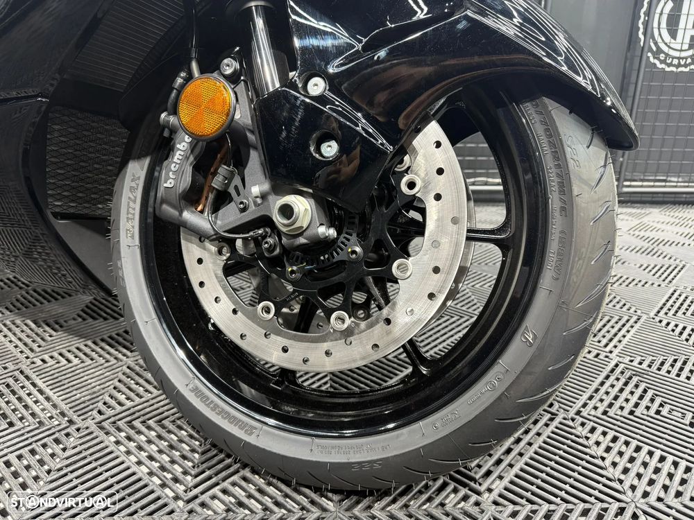Suzuki Hayabusa - 7