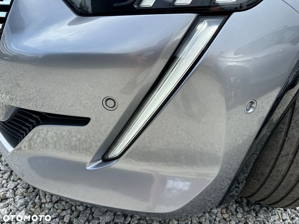 Peugeot 208 PureTech 100 GT - 9