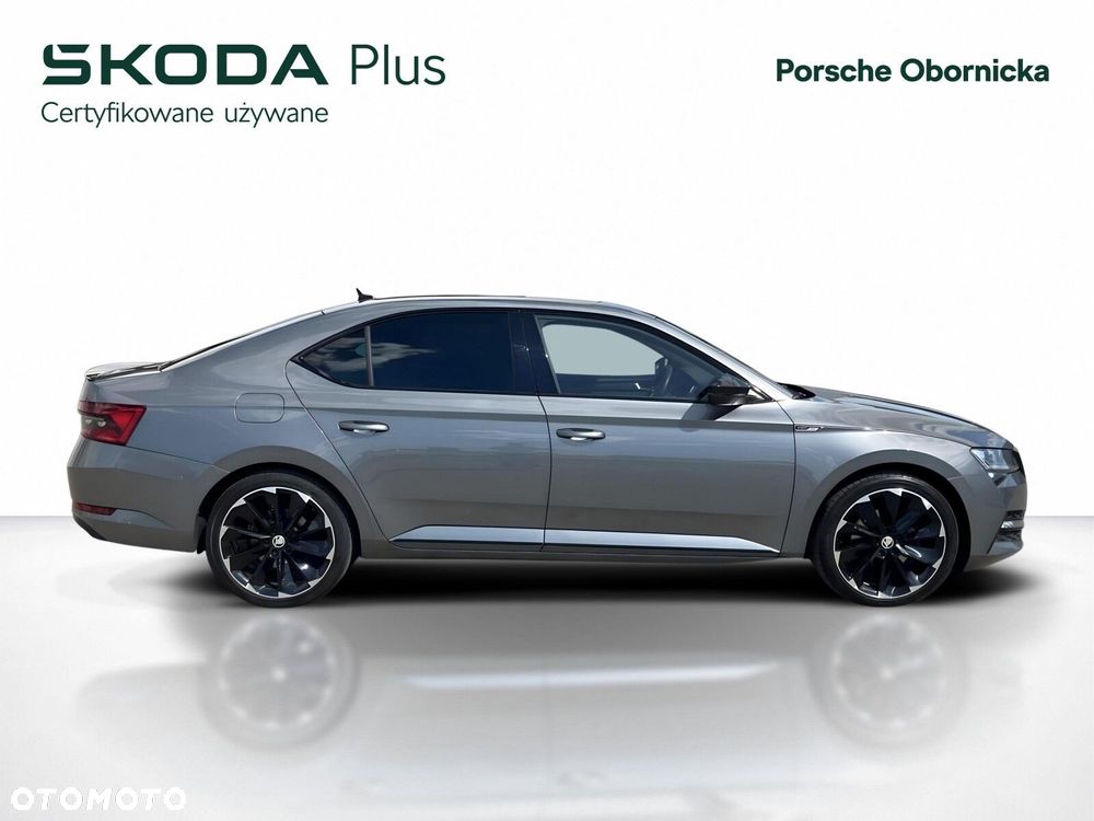 Skoda Superb 2.0 TDI SCR Sportline DSG - 4