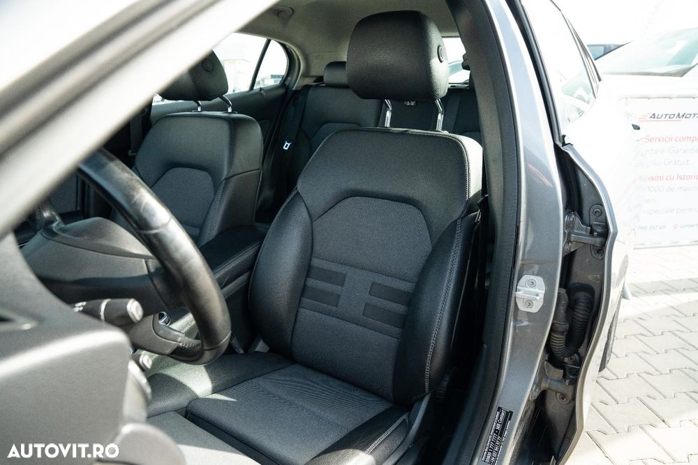 Mercedes-Benz GLA - 7