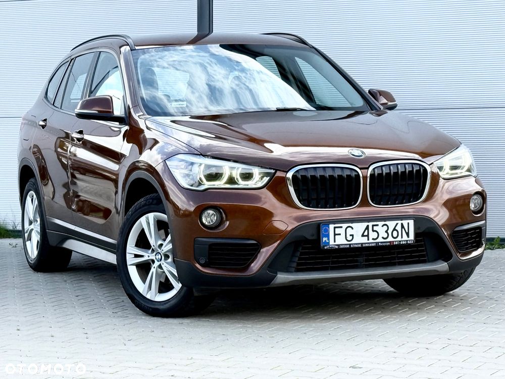 BMW X1 sDrive16d Sport Line - 12