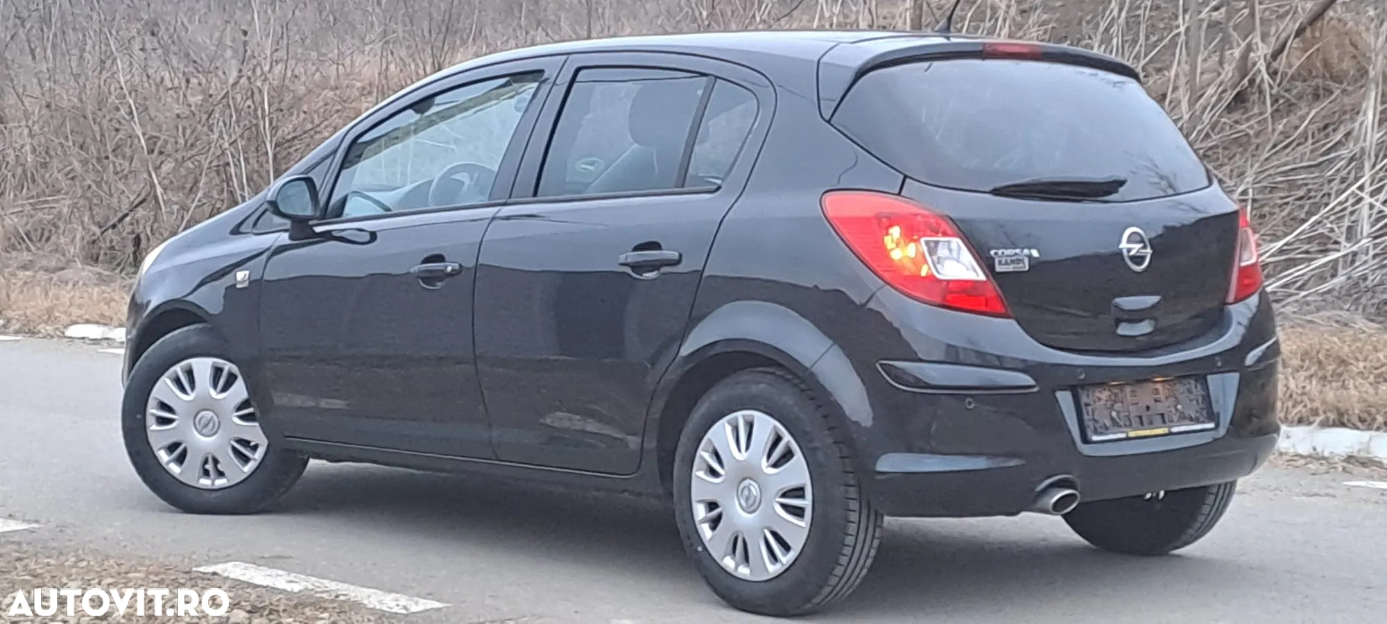 Opel Corsa - 8