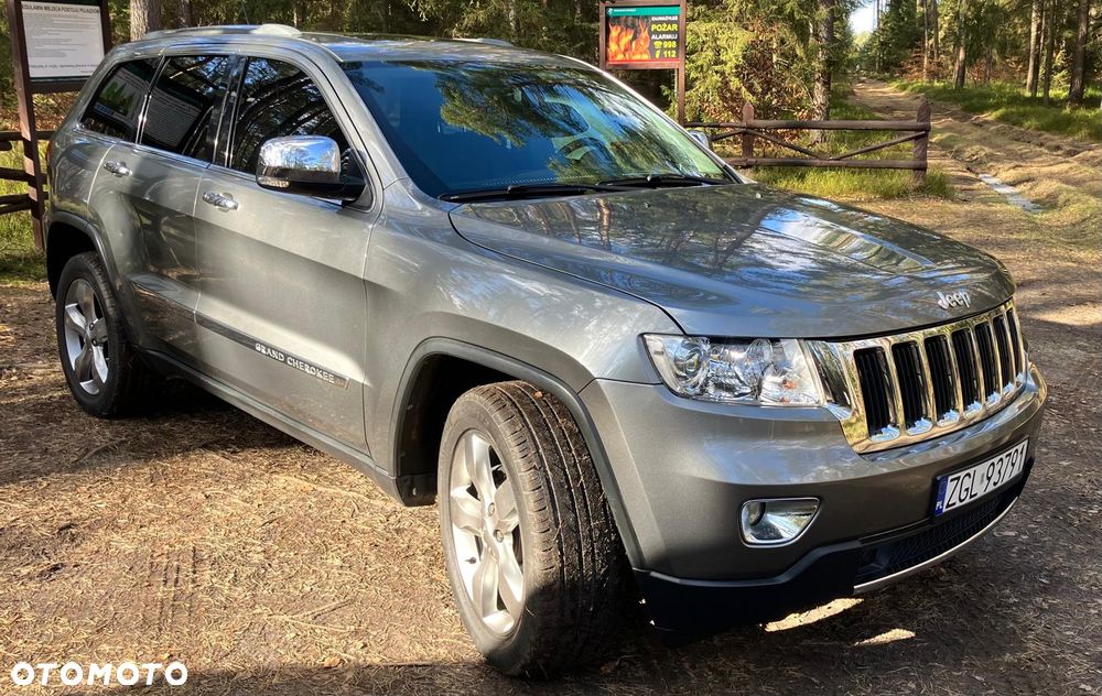Jeep Grand Cherokee - 8
