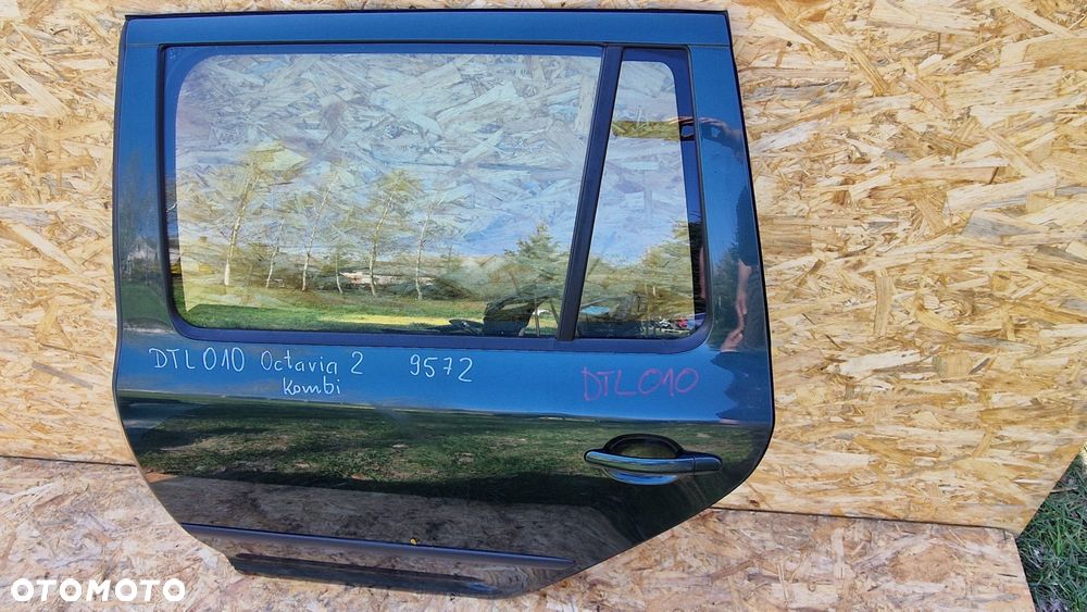 SKODA OCTAVIA 2 II KOMBI DRZWI TYŁ TYLNE LEWE LEWA KOD LAK.9572 - 4