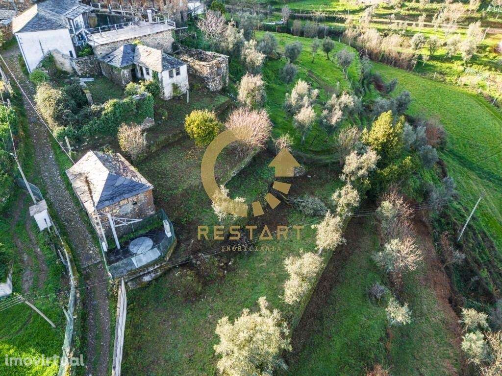 Quinta com casa em Canelas Arouca junto ao Passadiço do Paiva, para re - Grande imagem: 2/24