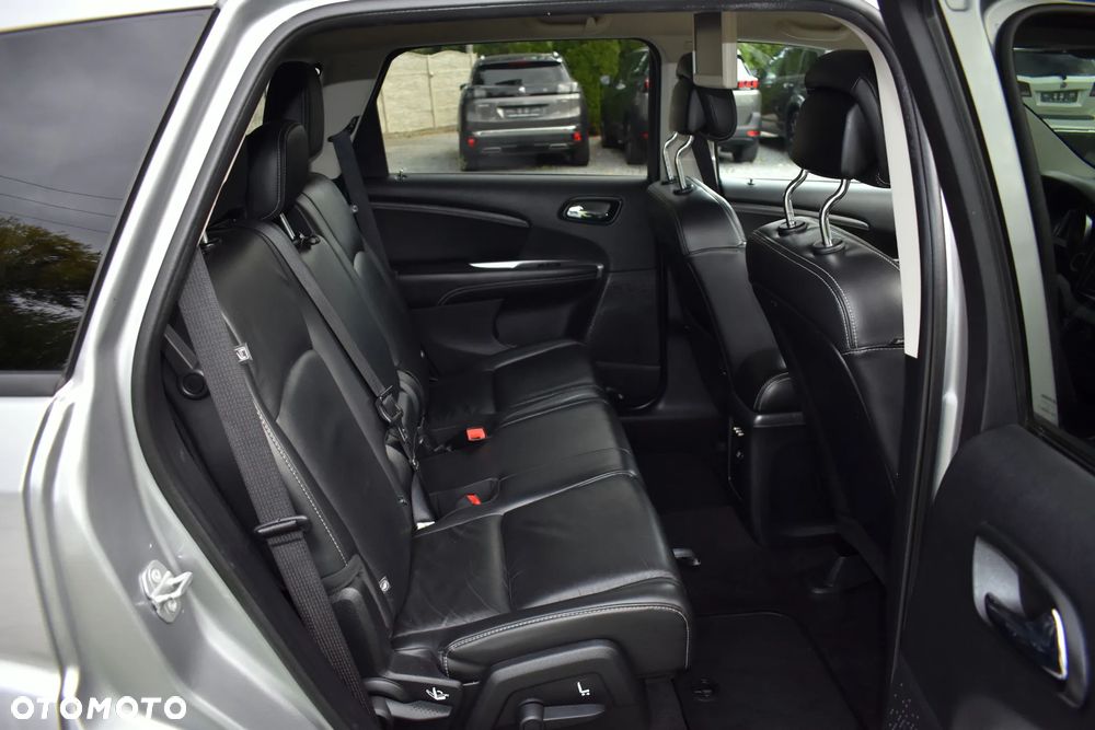 Fiat Freemont 2.0 Multijet 16V DPF Automatik Allrad Black Code - 35