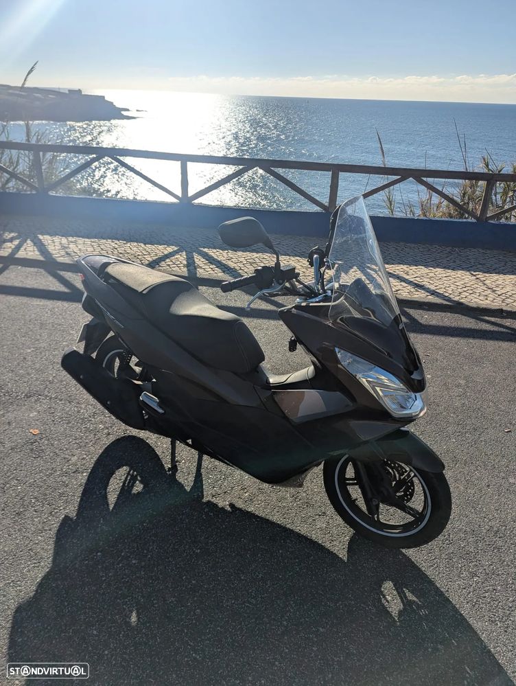 Honda PCX150 - 7