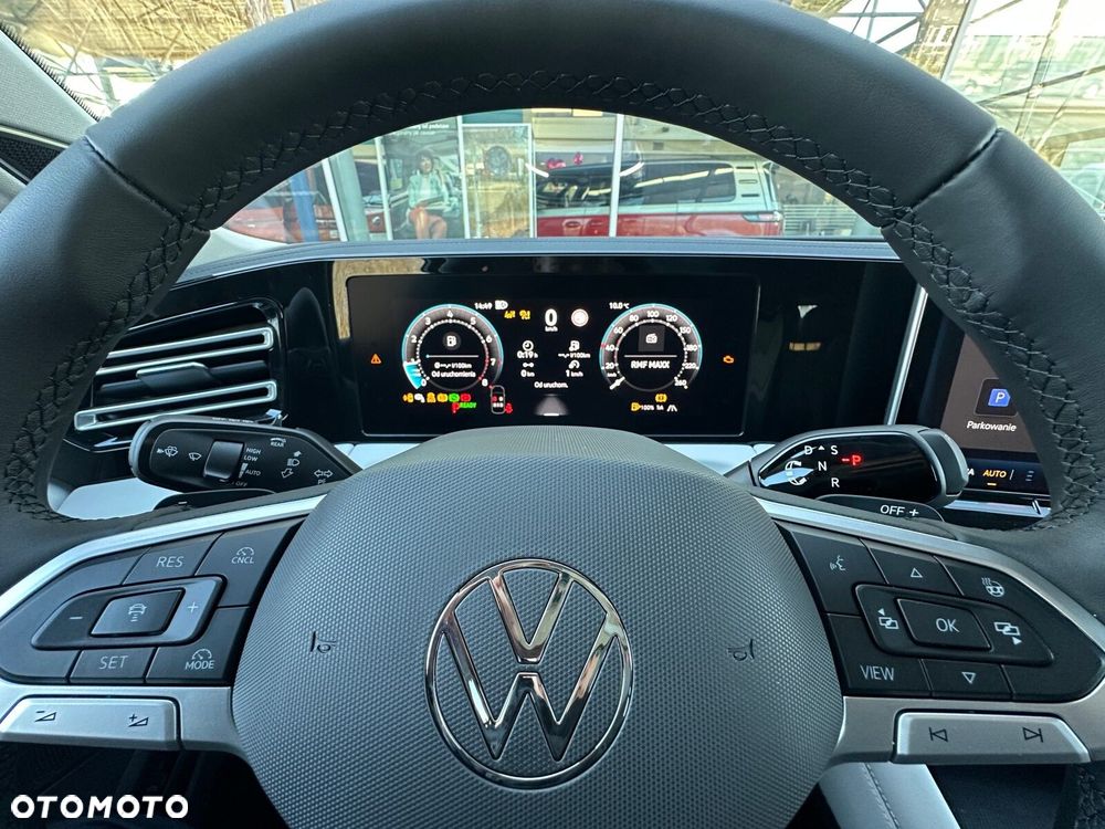 Volkswagen Tiguan - 17
