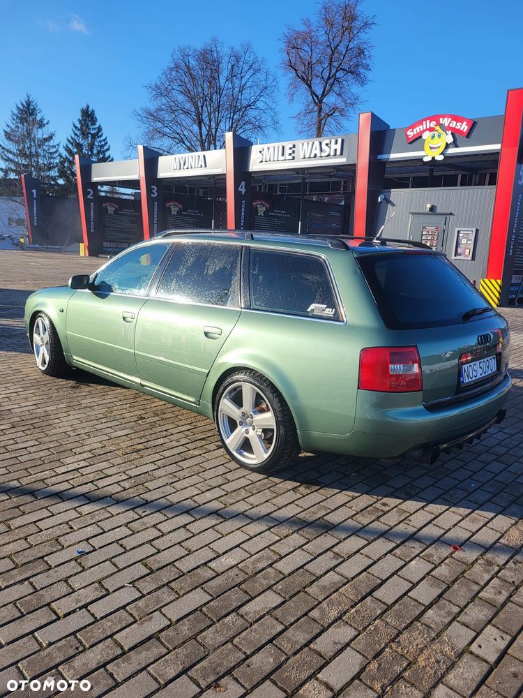 Audi A6 Avant - 2