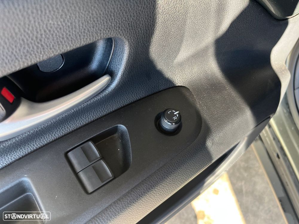 Toyota Aygo X 1.0 Pulse CVT - 17