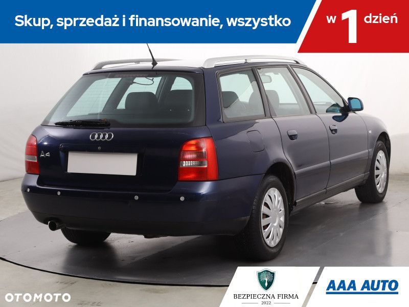 Audi A4 Avant - 7
