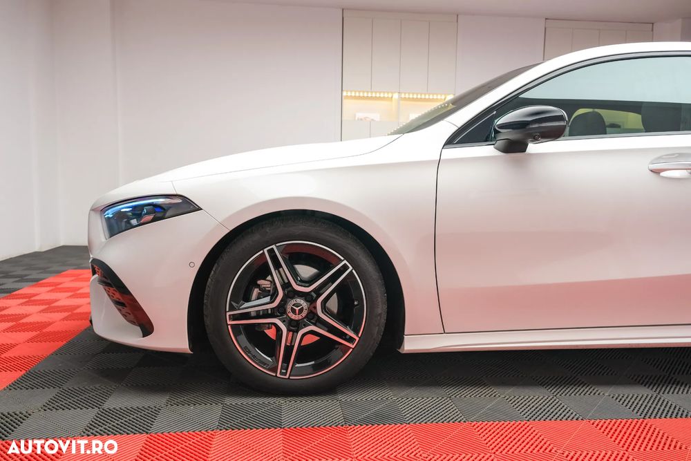 Mercedes-Benz A 180 7G-DCT AMG Line - 7