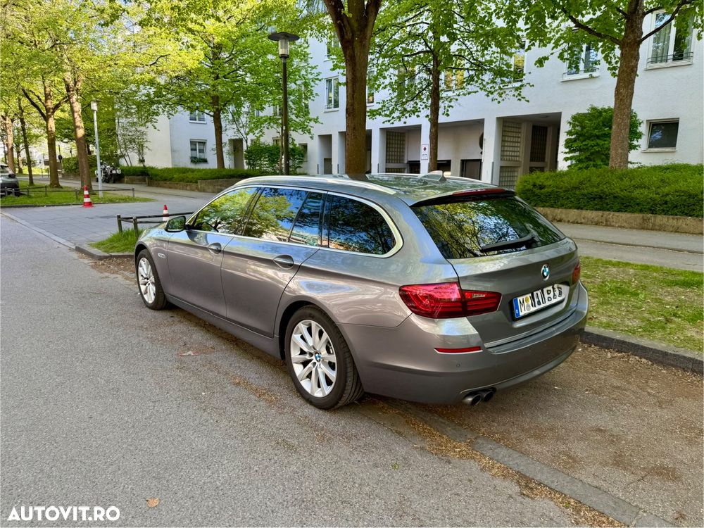 BMW Seria 5 525d xDrive AT - 22