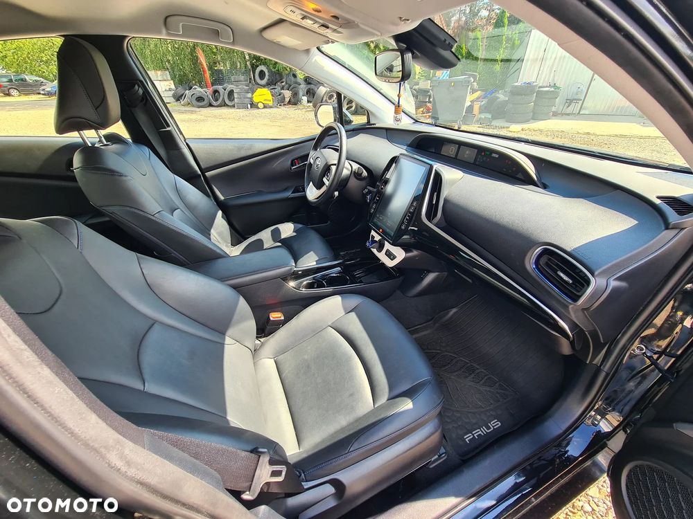 Toyota Prius - 27