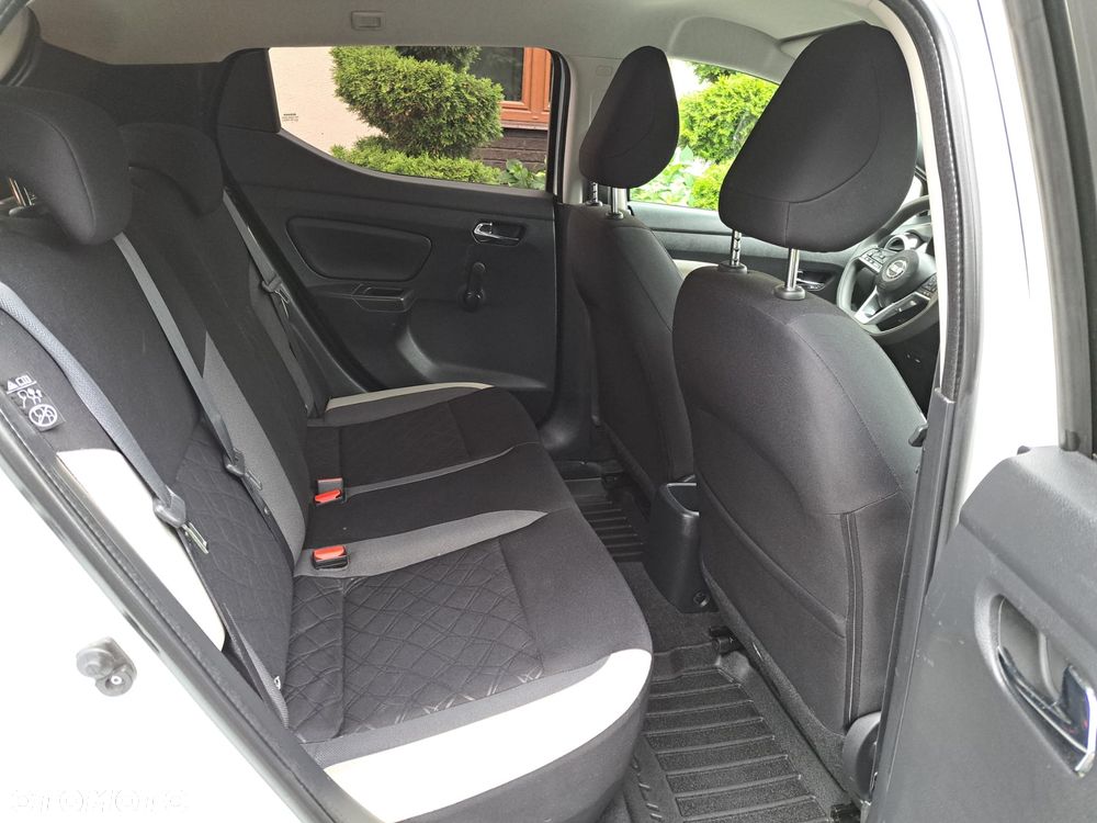 Nissan Micra 1.5 dCi Visia+ - 6