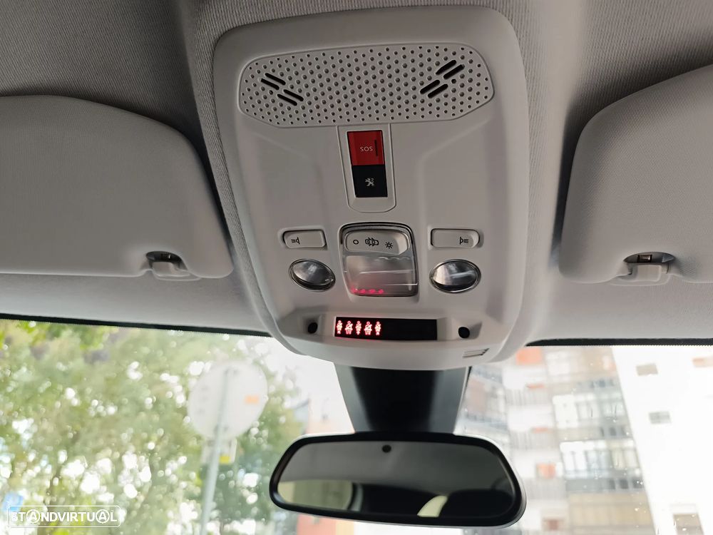 Peugeot e-208 50 kWh Active Pack - 23