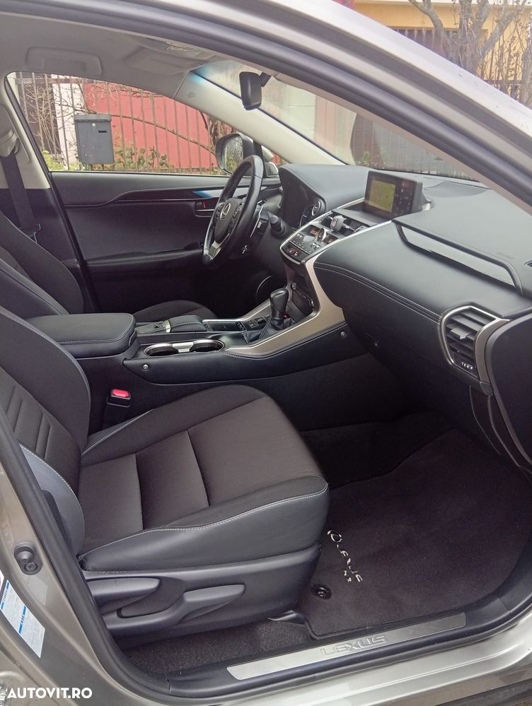 Lexus Seria NX 300h AWD Executive Plus - 7