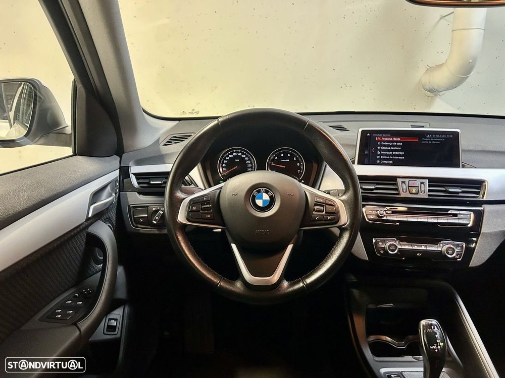 BMW X1 18 i sDrive Line Sport - 40