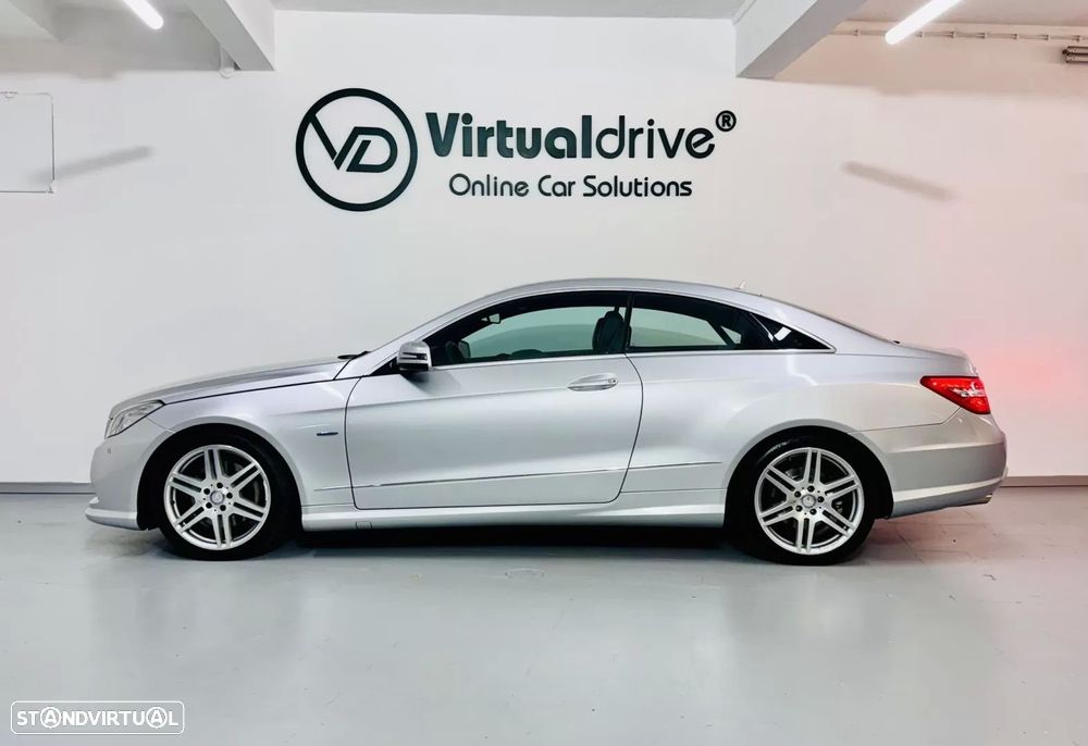 Mercedes-Benz E 220 CDi BlueEfficiency - 11