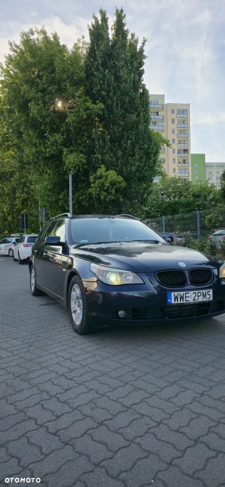 BMW Seria 5 525d - 2