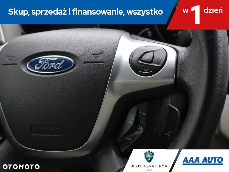 Ford C-MAX - 18