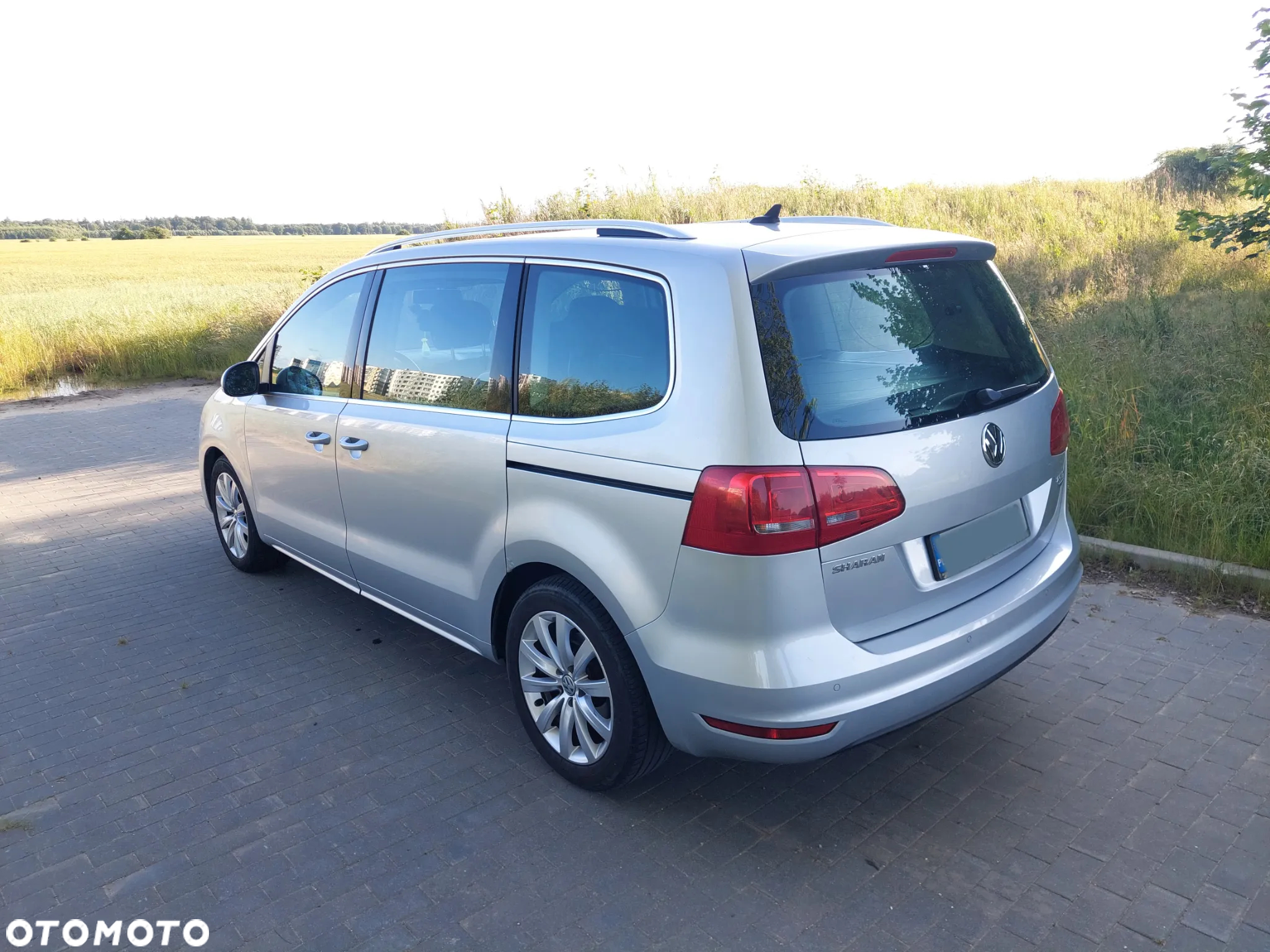 Volkswagen Sharan 2.0 TDI Blue Motion Highline - 5