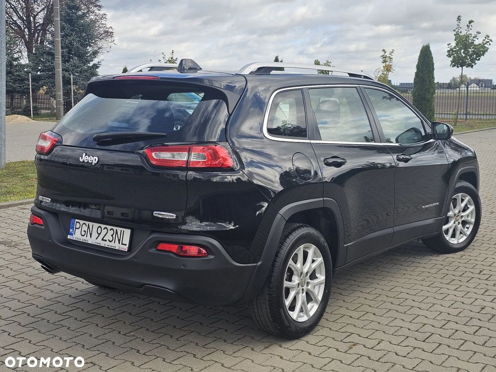 Jeep Cherokee - 3