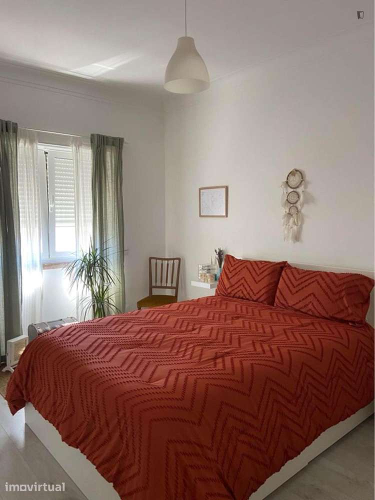 Apartamento com 2 quartos - localizado em Linda-a-Velha Lisbon - Grande imagem: 2/11