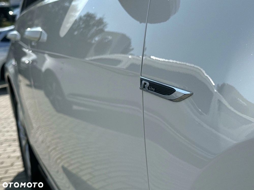 Volkswagen Golf - 23