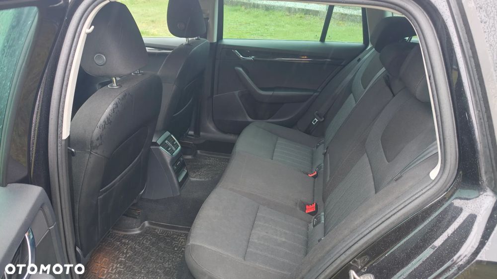 Skoda Octavia 1.5 TSI ACT Ambition DSG - 10