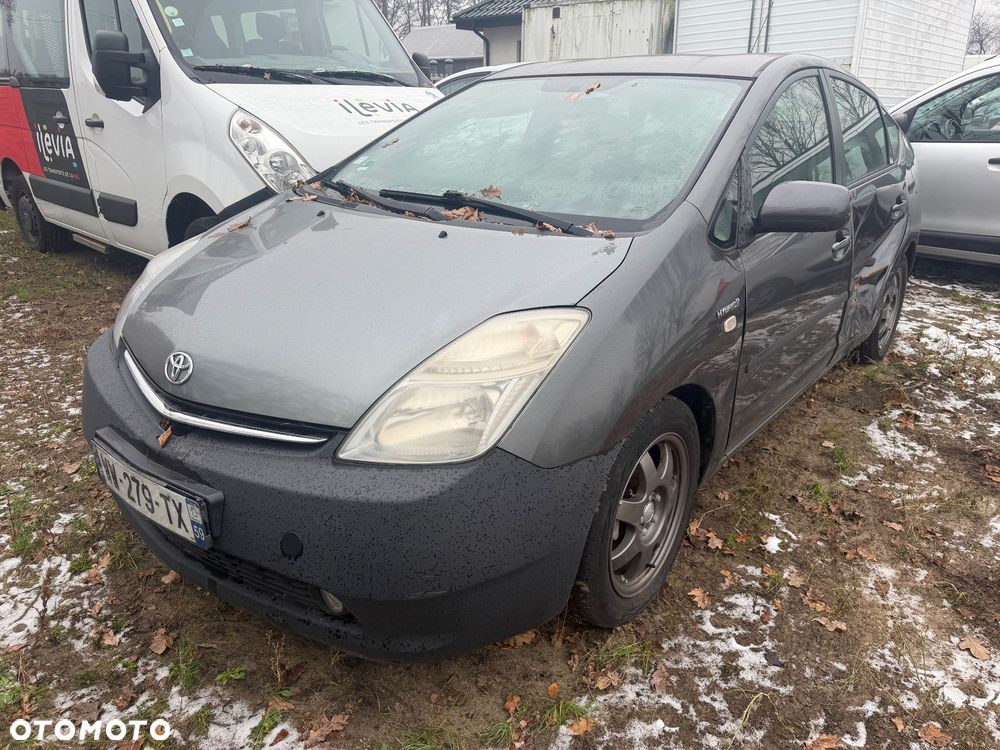 Toyota Prius 1.5 VVT-i Sol (nav) - 2