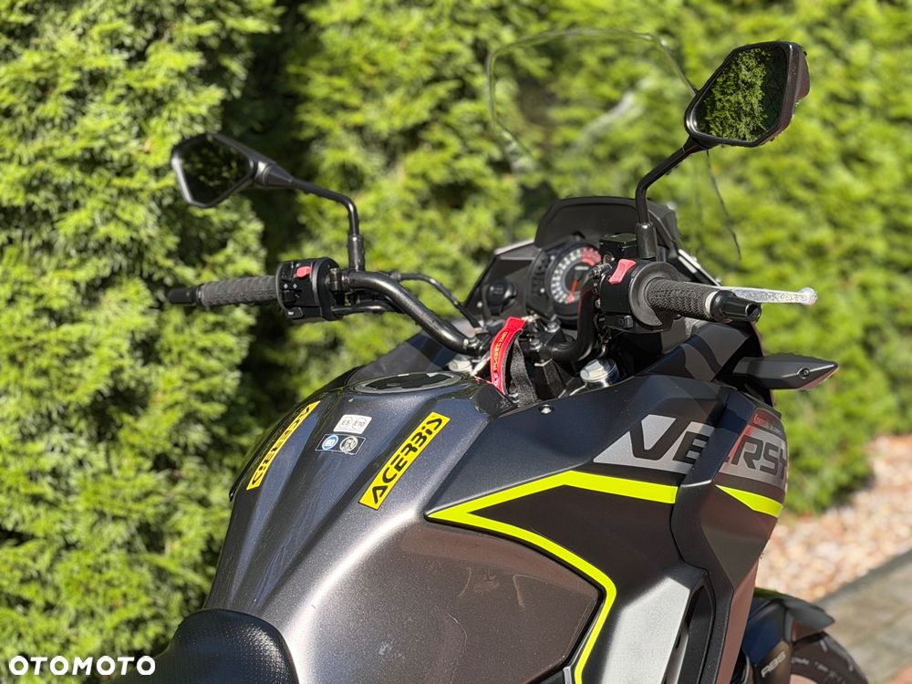 Kawasaki Versys-X 300 - 14