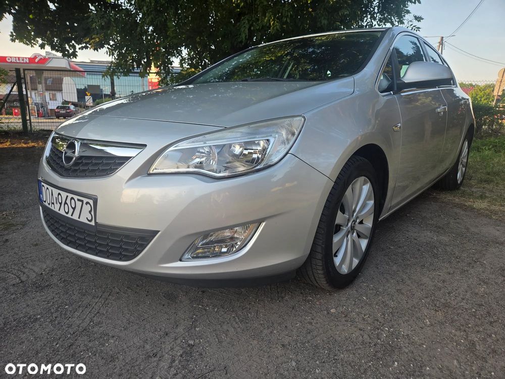 Opel Astra 1.4 Turbo Style - 1