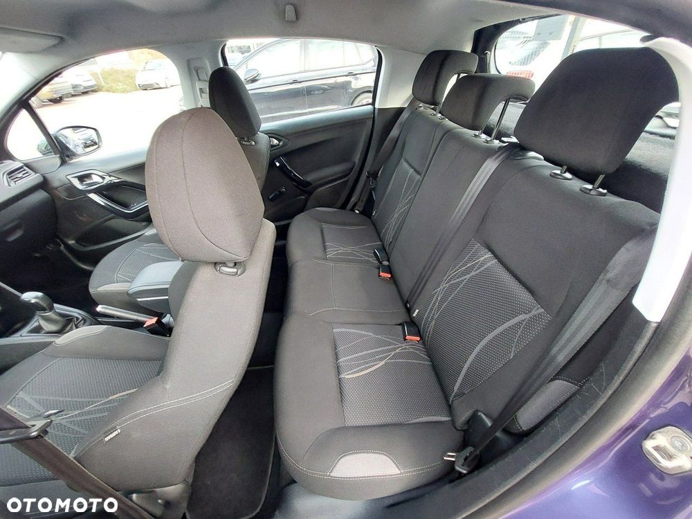 Peugeot 208 1.4 HDi Access - 16