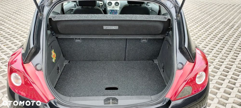 Opel Corsa - 36