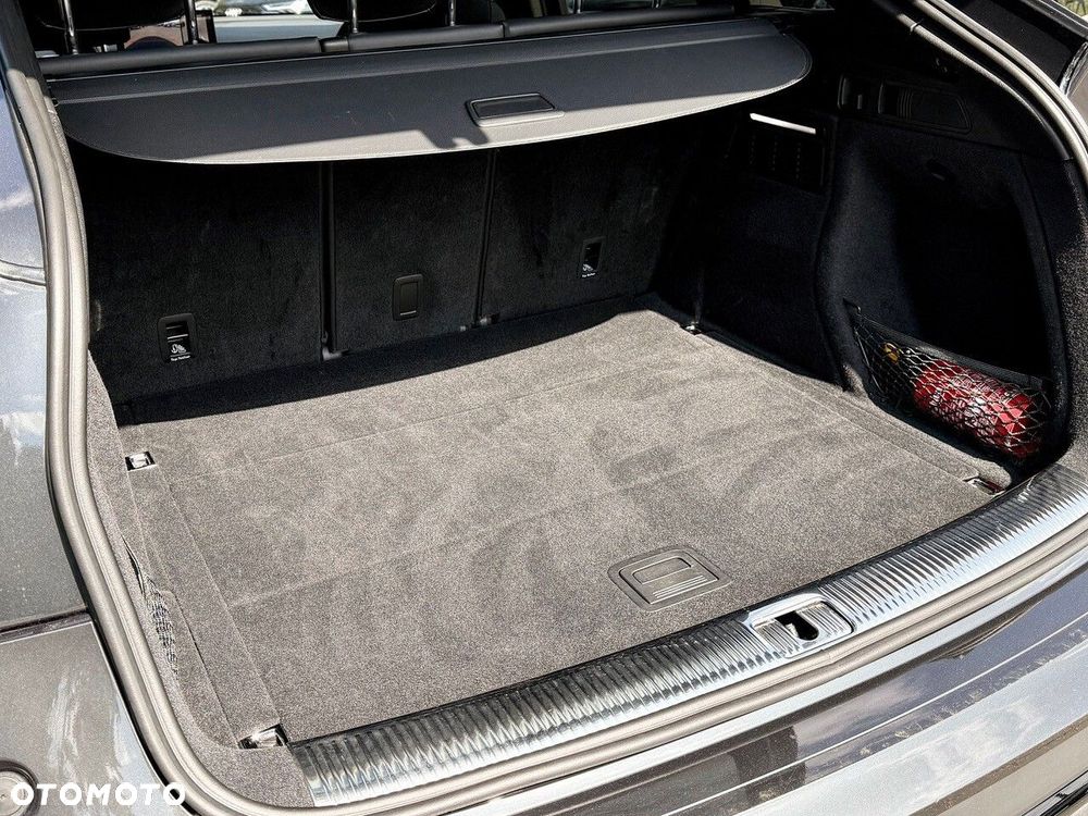 Audi Q5 Sportback - 40