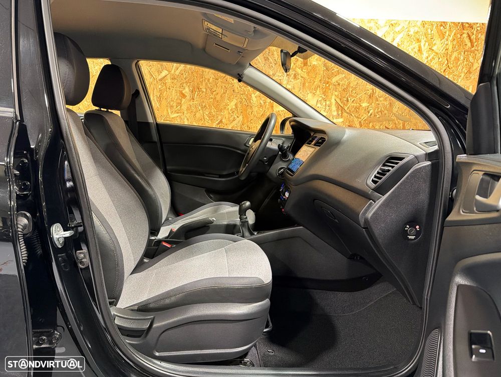 Hyundai i20 1.2 Access Plus - 20