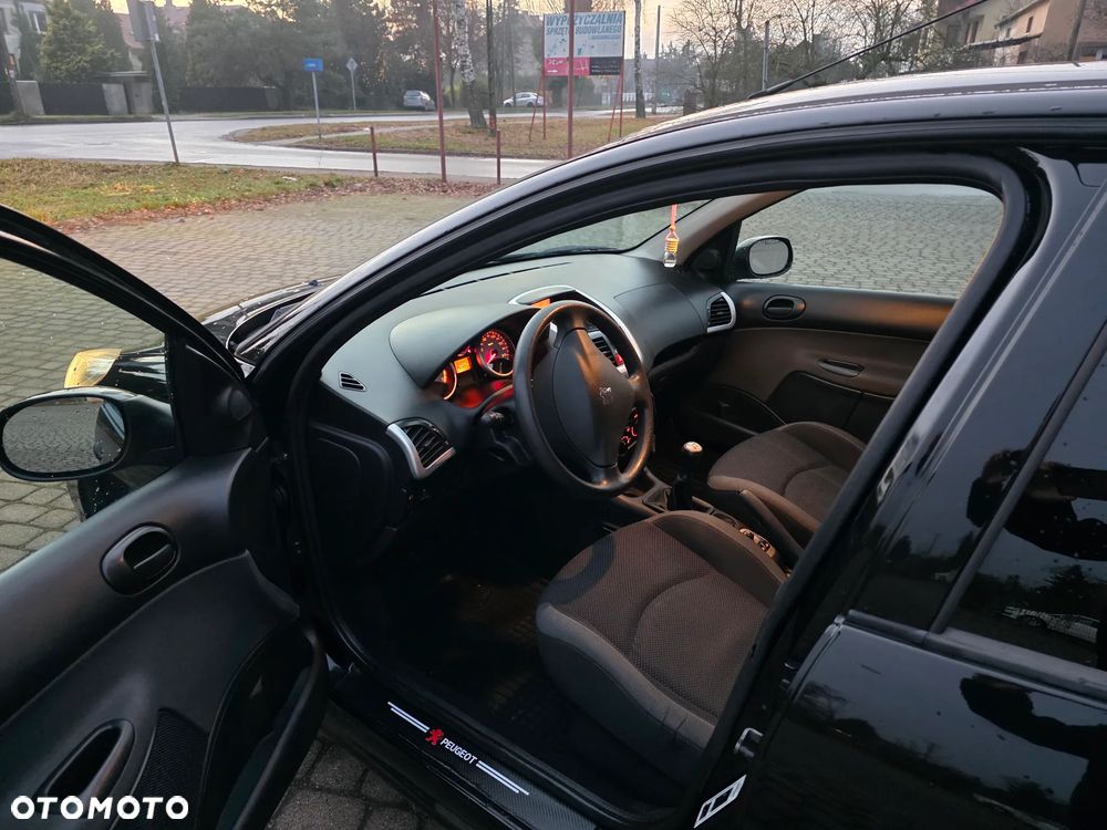 Peugeot 206 1.1 XR Presence - 5